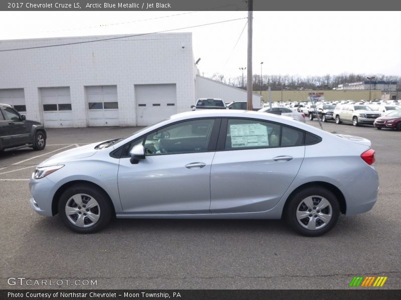 Arctic Blue Metallic / Jet Black 2017 Chevrolet Cruze LS