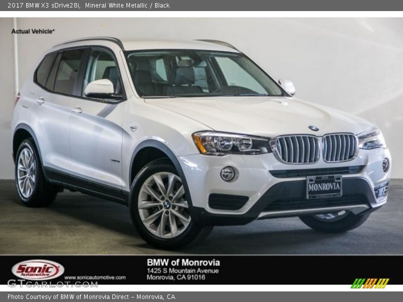 Mineral White Metallic / Black 2017 BMW X3 sDrive28i