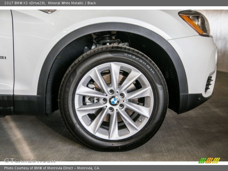 Mineral White Metallic / Black 2017 BMW X3 sDrive28i