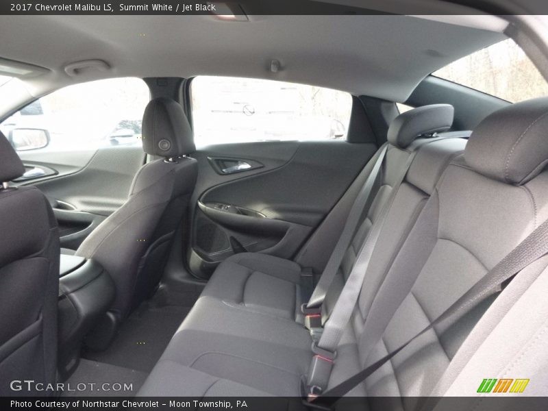 Summit White / Jet Black 2017 Chevrolet Malibu LS