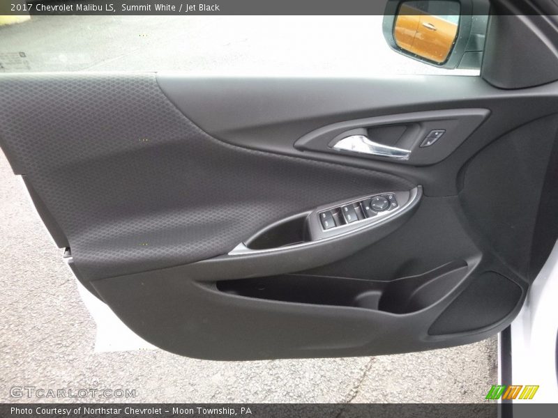 Summit White / Jet Black 2017 Chevrolet Malibu LS