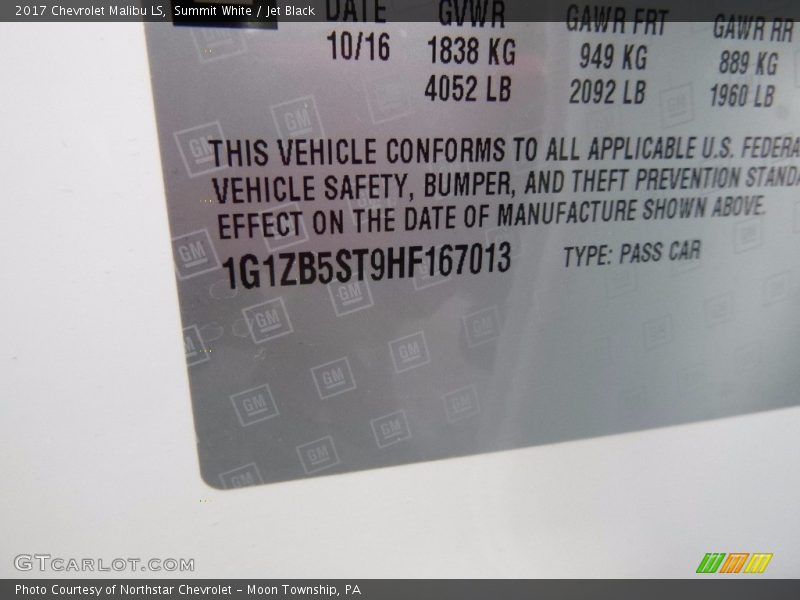 Summit White / Jet Black 2017 Chevrolet Malibu LS
