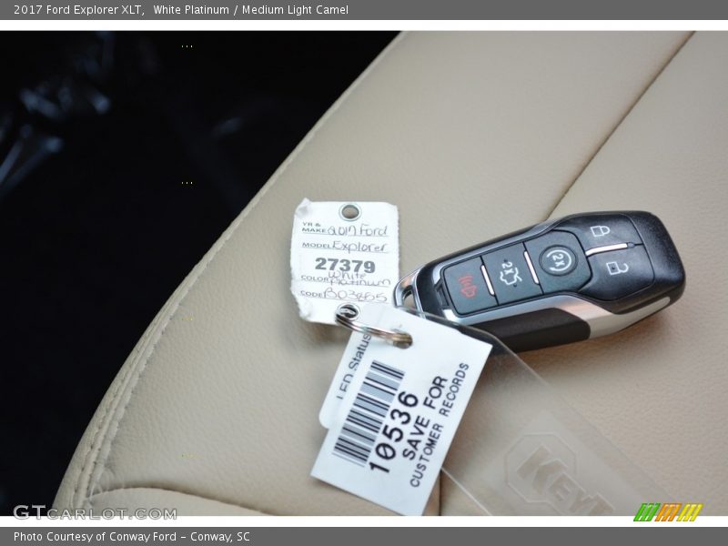 White Platinum / Medium Light Camel 2017 Ford Explorer XLT