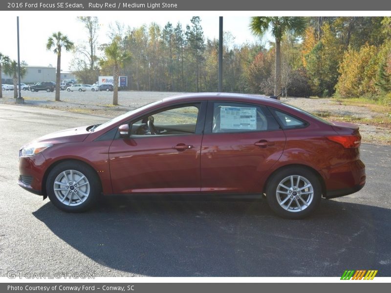 Ruby Red / Medium Light Stone 2016 Ford Focus SE Sedan