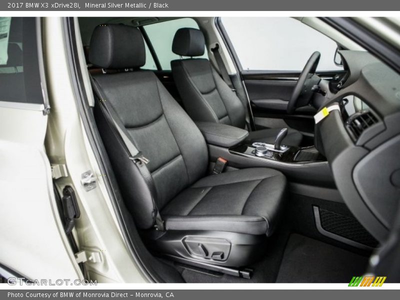 Mineral Silver Metallic / Black 2017 BMW X3 xDrive28i