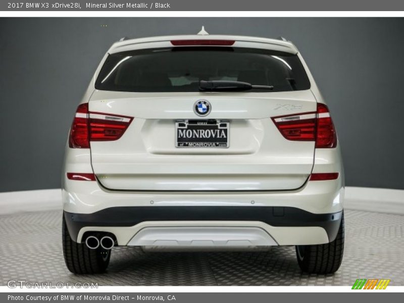 Mineral Silver Metallic / Black 2017 BMW X3 xDrive28i