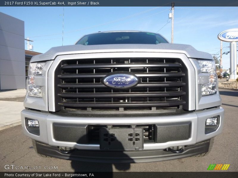 Ingot Silver / Black 2017 Ford F150 XL SuperCab 4x4