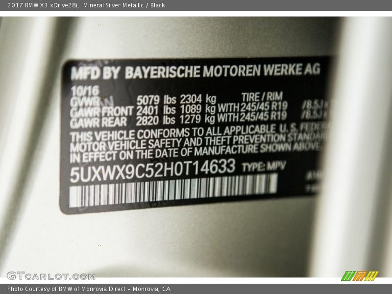 Mineral Silver Metallic / Black 2017 BMW X3 xDrive28i