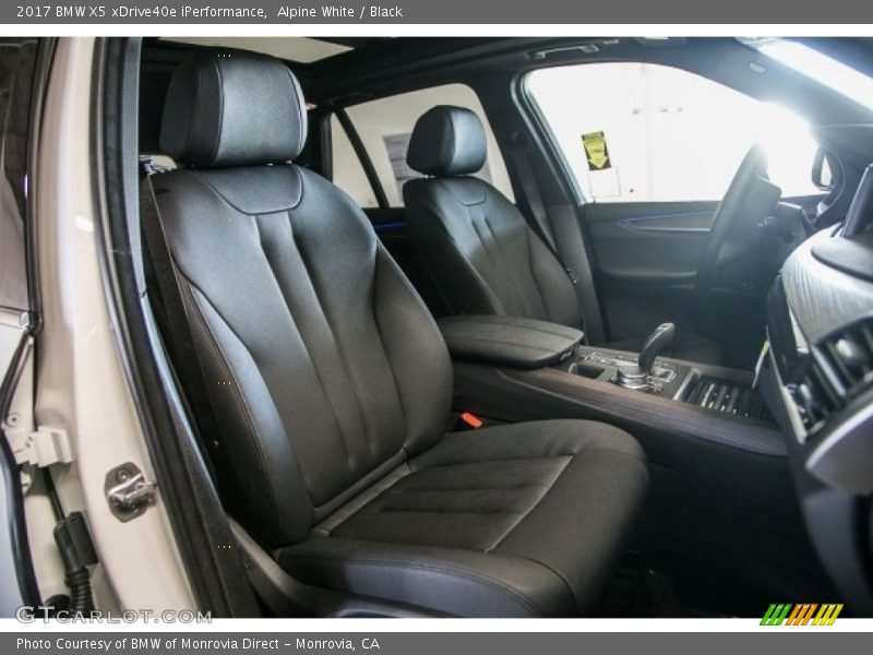 Alpine White / Black 2017 BMW X5 xDrive40e iPerformance
