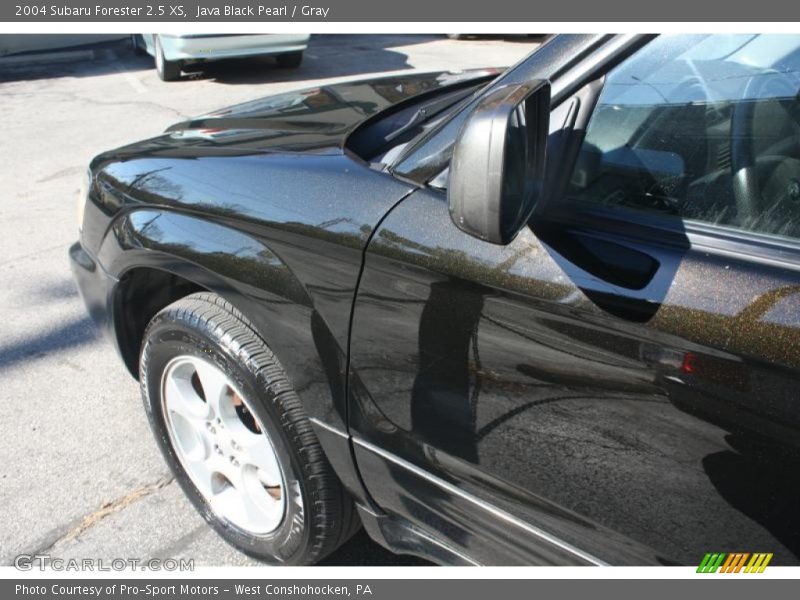 Java Black Pearl / Gray 2004 Subaru Forester 2.5 XS