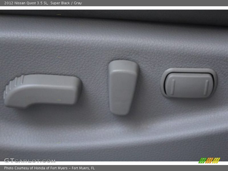 Super Black / Gray 2012 Nissan Quest 3.5 SL