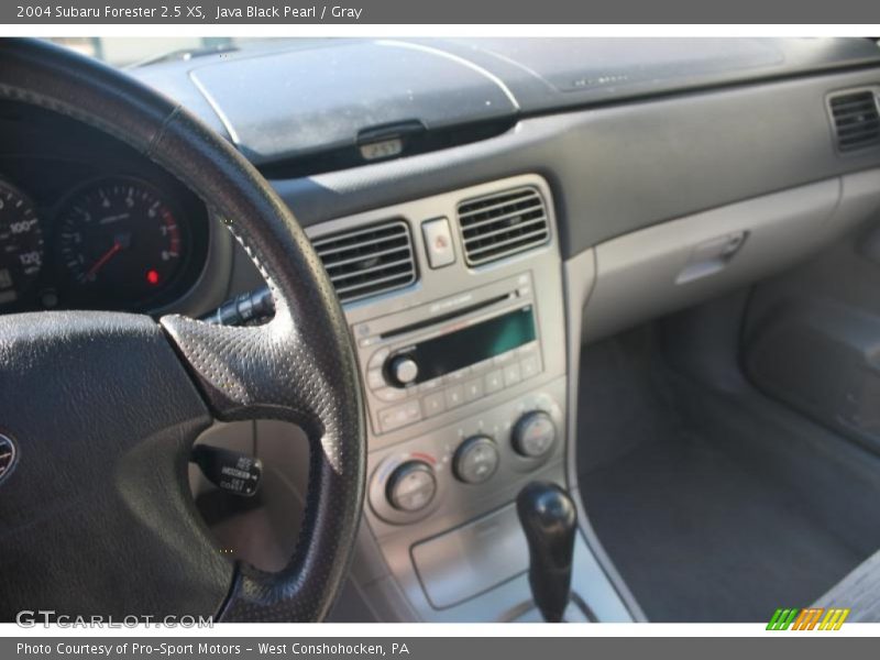 Java Black Pearl / Gray 2004 Subaru Forester 2.5 XS