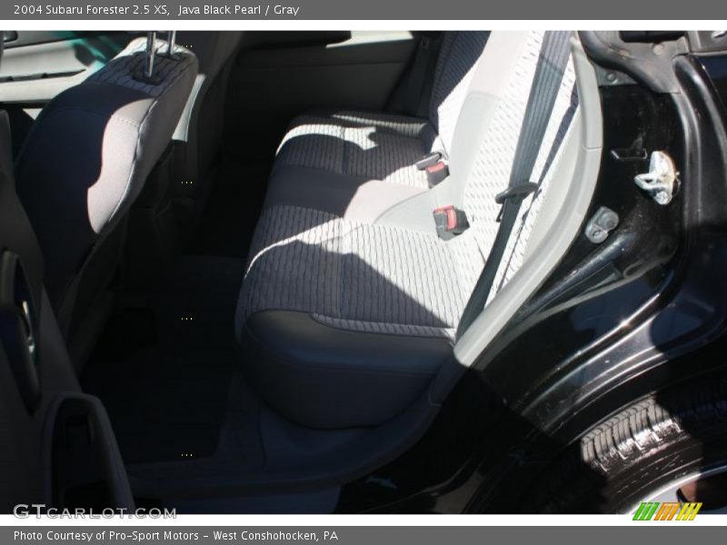 Java Black Pearl / Gray 2004 Subaru Forester 2.5 XS