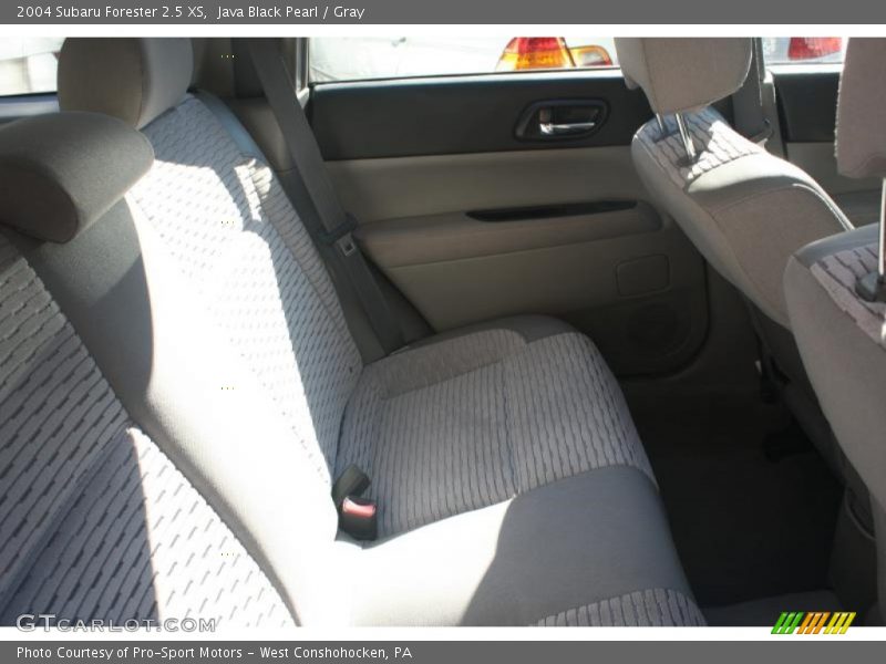 Java Black Pearl / Gray 2004 Subaru Forester 2.5 XS