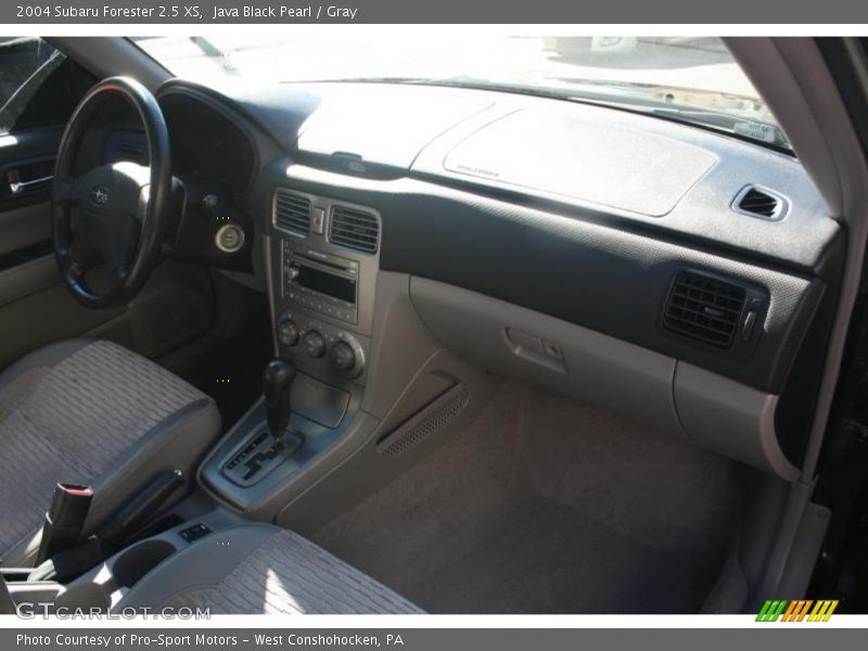 Java Black Pearl / Gray 2004 Subaru Forester 2.5 XS