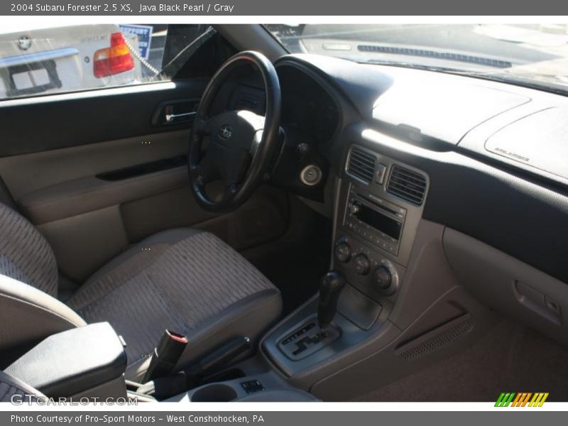 Java Black Pearl / Gray 2004 Subaru Forester 2.5 XS