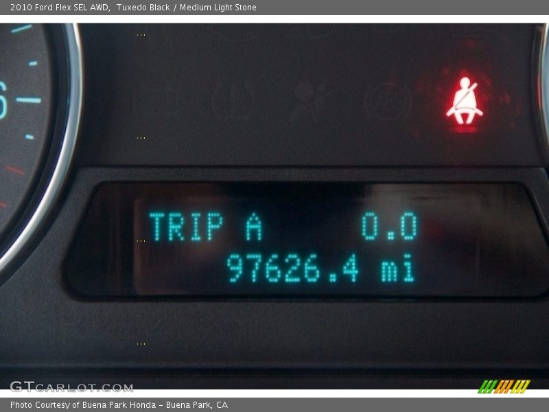 Tuxedo Black / Medium Light Stone 2010 Ford Flex SEL AWD