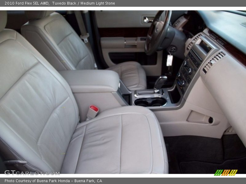 Tuxedo Black / Medium Light Stone 2010 Ford Flex SEL AWD