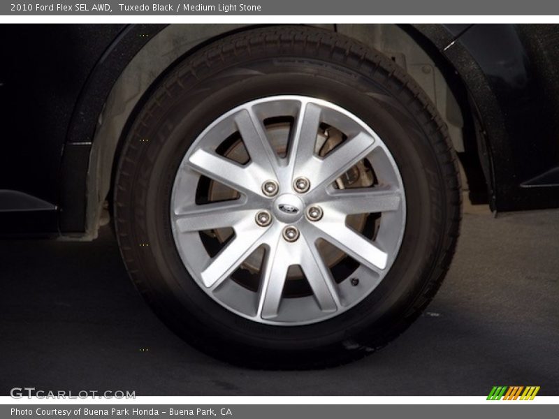 Tuxedo Black / Medium Light Stone 2010 Ford Flex SEL AWD