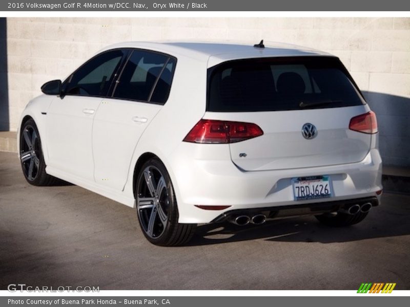 Oryx White / Black 2016 Volkswagen Golf R 4Motion w/DCC. Nav.