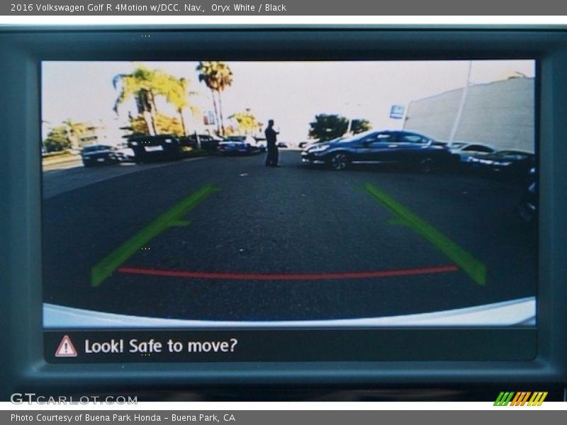 Oryx White / Black 2016 Volkswagen Golf R 4Motion w/DCC. Nav.