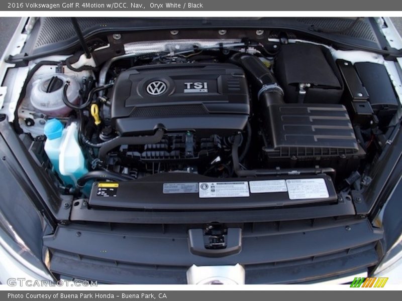 Oryx White / Black 2016 Volkswagen Golf R 4Motion w/DCC. Nav.