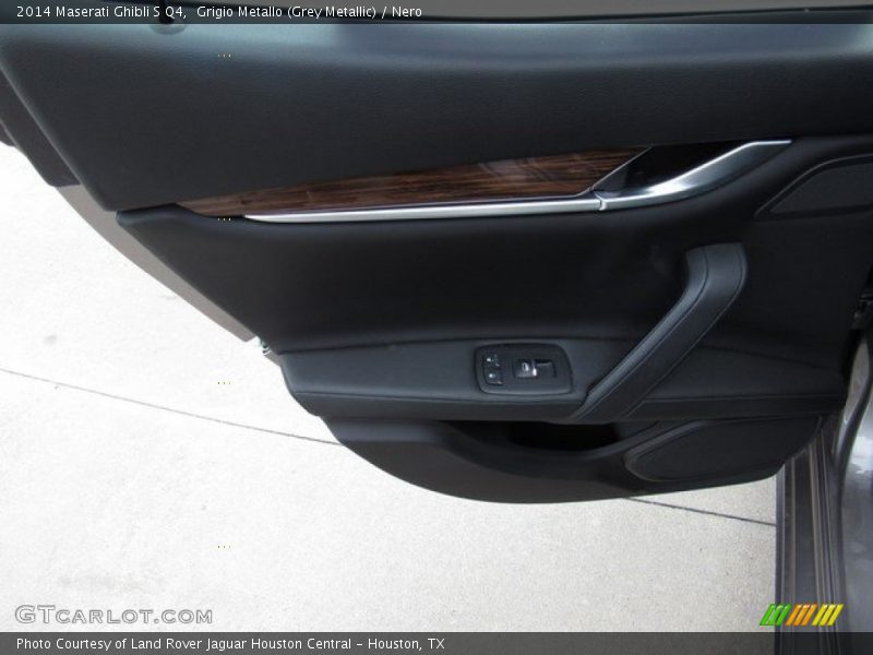Grigio Metallo (Grey Metallic) / Nero 2014 Maserati Ghibli S Q4