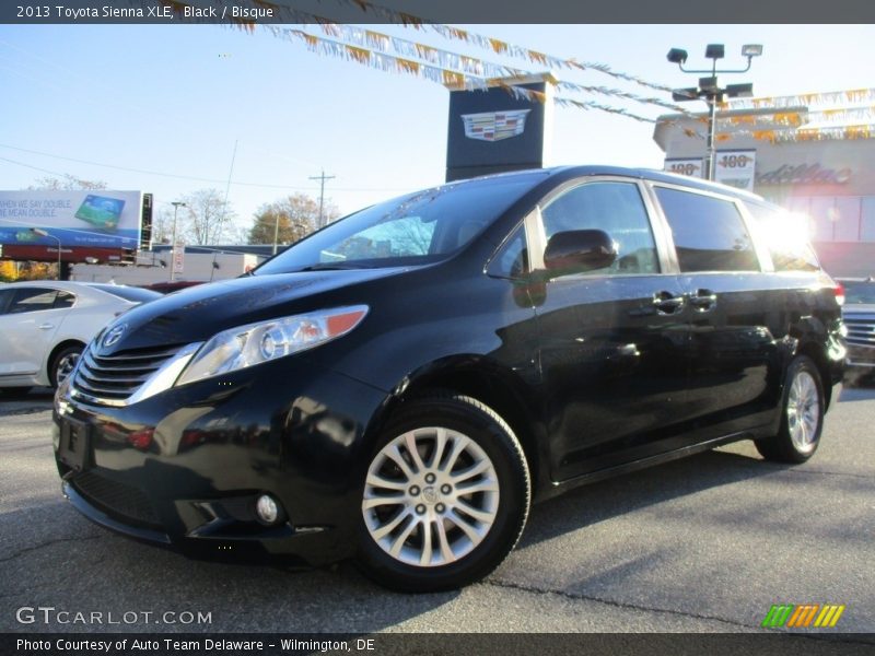 Black / Bisque 2013 Toyota Sienna XLE