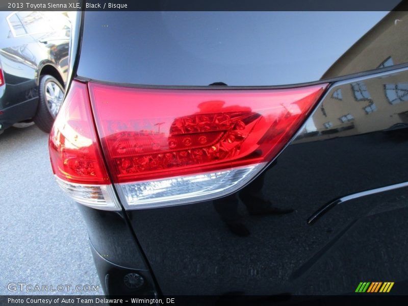 Black / Bisque 2013 Toyota Sienna XLE