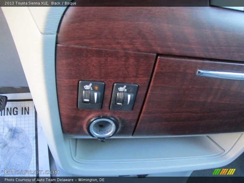 Black / Bisque 2013 Toyota Sienna XLE