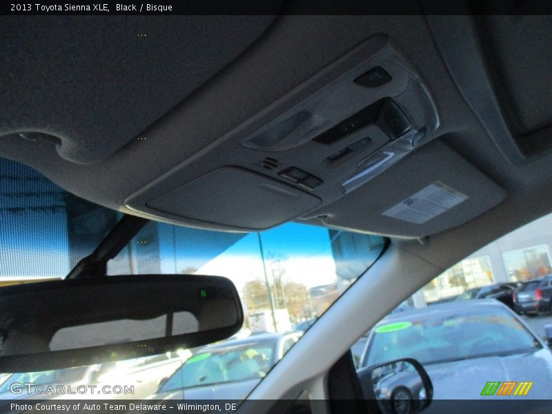 Black / Bisque 2013 Toyota Sienna XLE