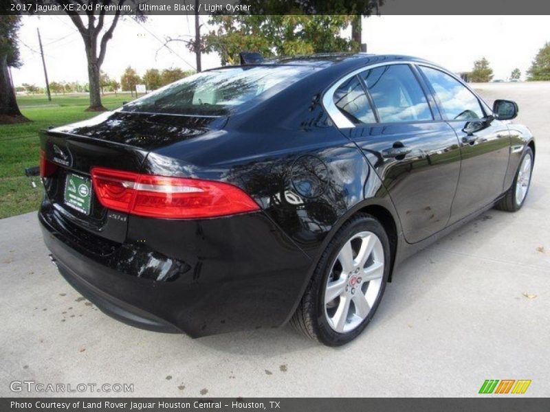 Ultimate Black / Light Oyster 2017 Jaguar XE 20d Premium