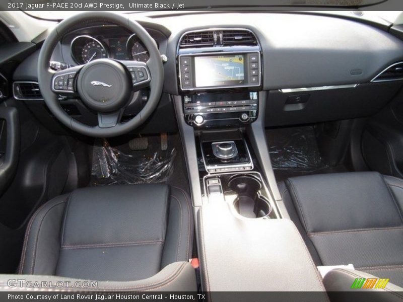 Ultimate Black / Jet 2017 Jaguar F-PACE 20d AWD Prestige