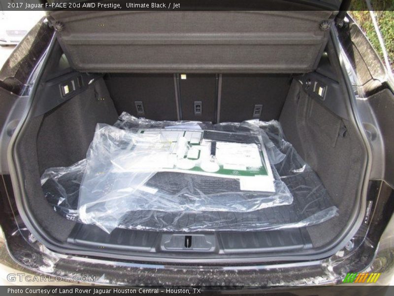 Ultimate Black / Jet 2017 Jaguar F-PACE 20d AWD Prestige
