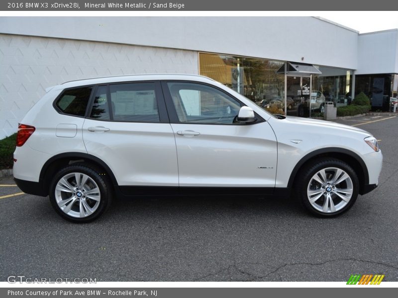 Mineral White Metallic / Sand Beige 2016 BMW X3 xDrive28i