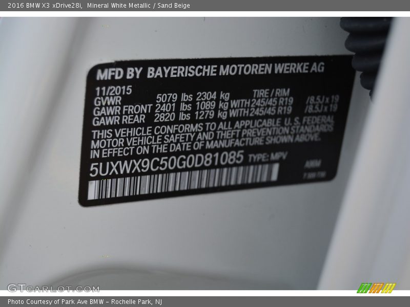 Mineral White Metallic / Sand Beige 2016 BMW X3 xDrive28i