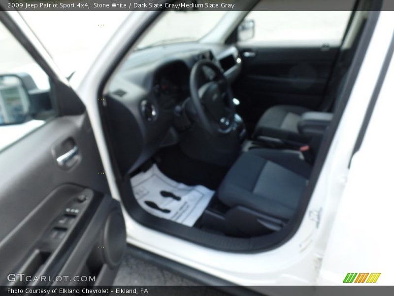 Stone White / Dark Slate Gray/Medium Slate Gray 2009 Jeep Patriot Sport 4x4