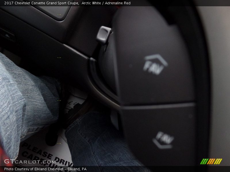 Arctic White / Adrenaline Red 2017 Chevrolet Corvette Grand Sport Coupe