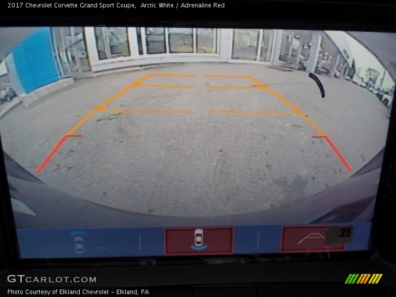 Arctic White / Adrenaline Red 2017 Chevrolet Corvette Grand Sport Coupe