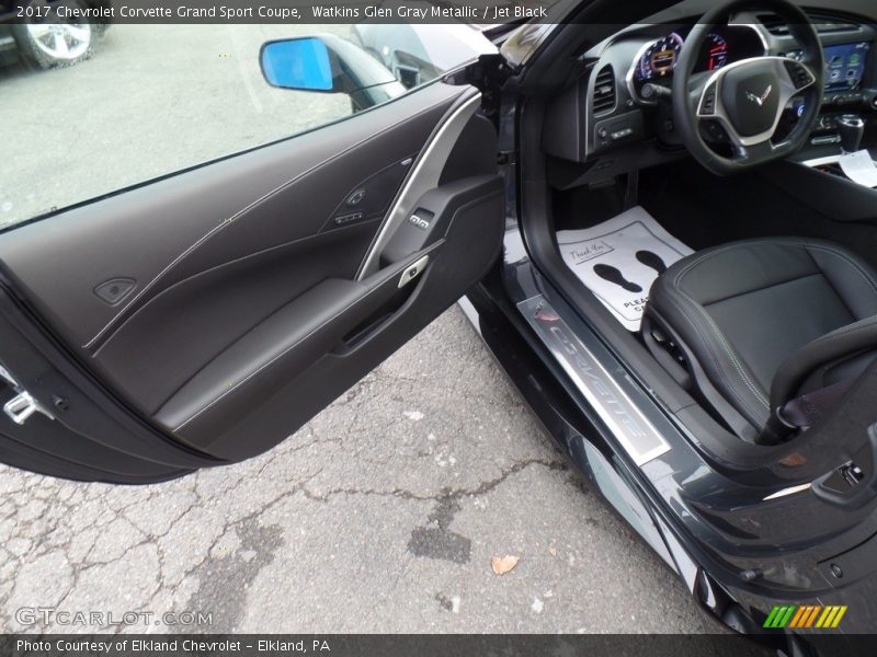 Watkins Glen Gray Metallic / Jet Black 2017 Chevrolet Corvette Grand Sport Coupe