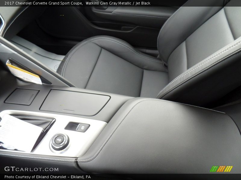 Watkins Glen Gray Metallic / Jet Black 2017 Chevrolet Corvette Grand Sport Coupe