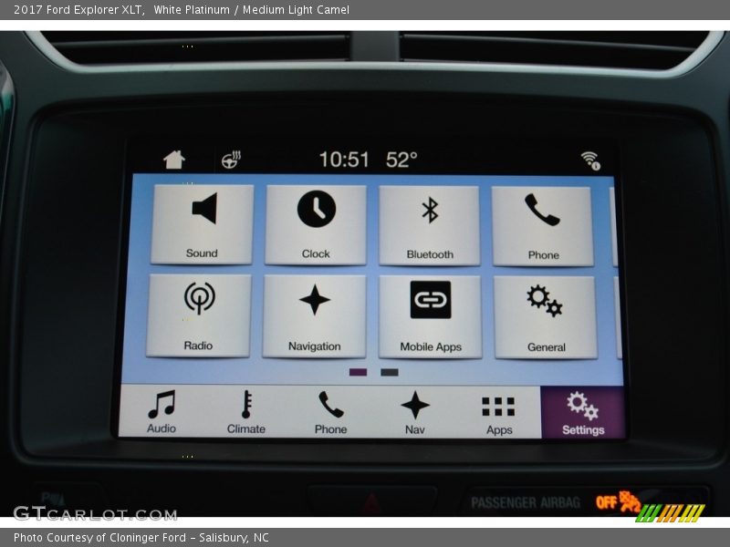 White Platinum / Medium Light Camel 2017 Ford Explorer XLT