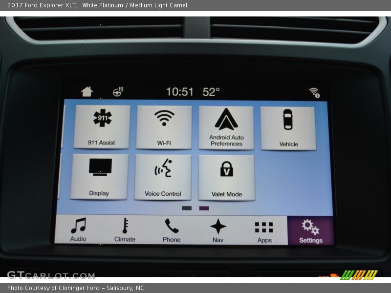 White Platinum / Medium Light Camel 2017 Ford Explorer XLT