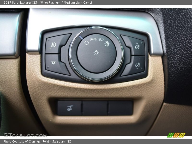White Platinum / Medium Light Camel 2017 Ford Explorer XLT