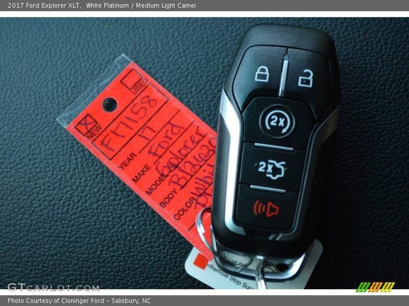 White Platinum / Medium Light Camel 2017 Ford Explorer XLT