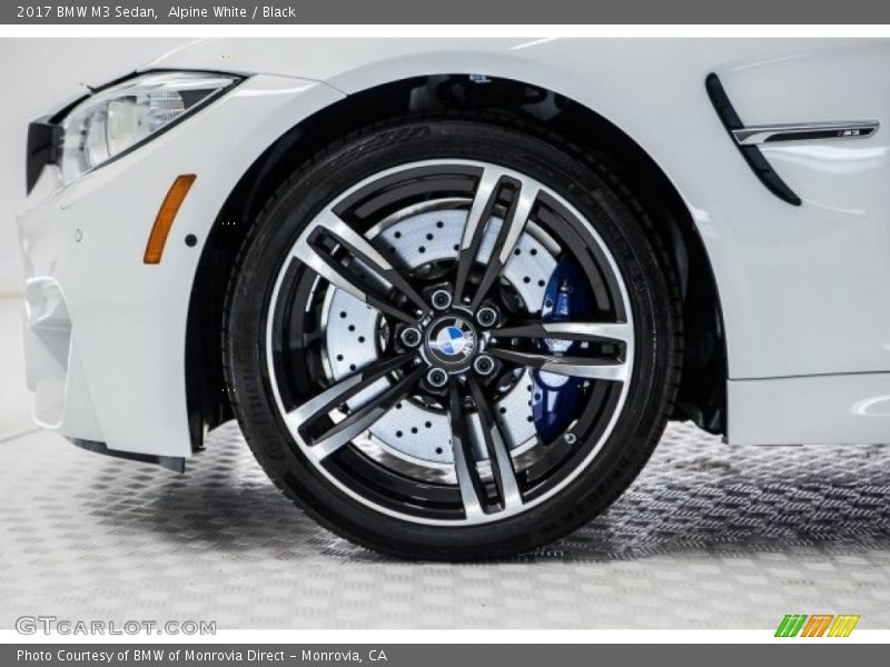 Alpine White / Black 2017 BMW M3 Sedan