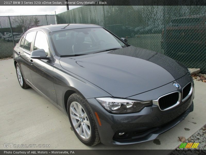 Mineral Grey Metallic / Black 2017 BMW 3 Series 320i xDrive Sedan