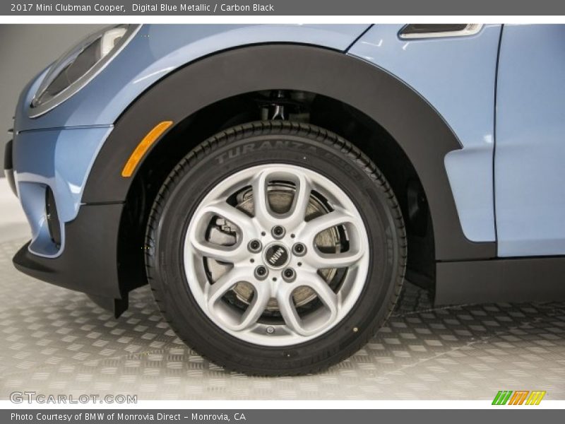 Digital Blue Metallic / Carbon Black 2017 Mini Clubman Cooper