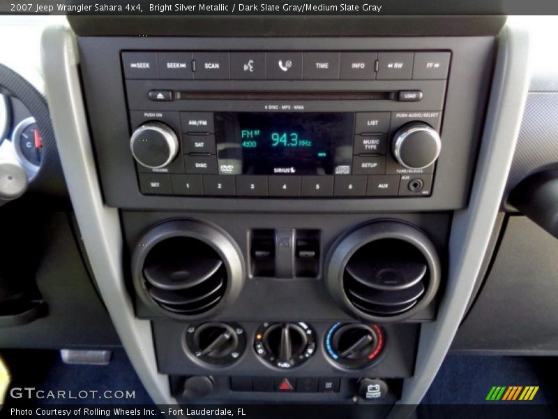 Bright Silver Metallic / Dark Slate Gray/Medium Slate Gray 2007 Jeep Wrangler Sahara 4x4