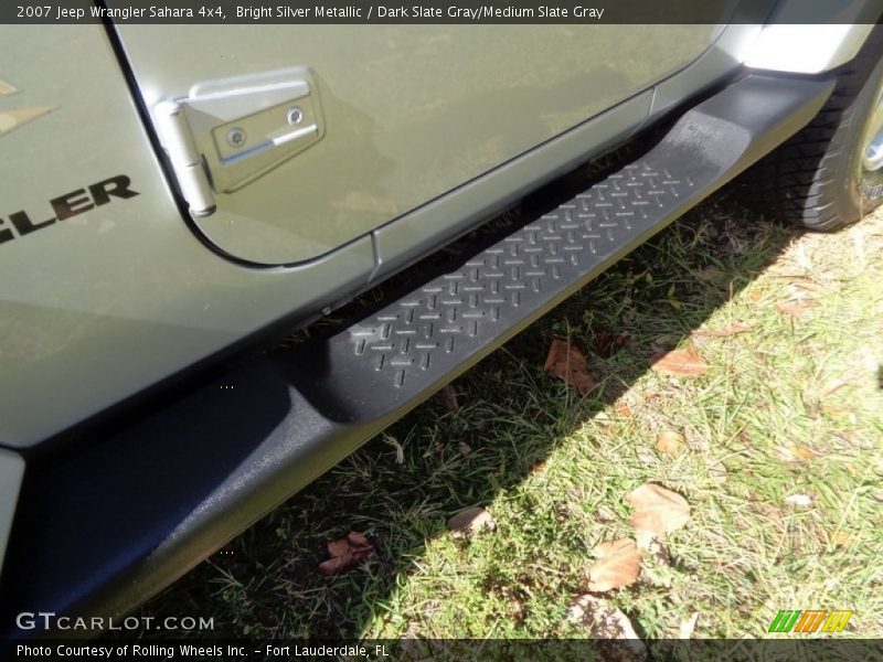 Bright Silver Metallic / Dark Slate Gray/Medium Slate Gray 2007 Jeep Wrangler Sahara 4x4